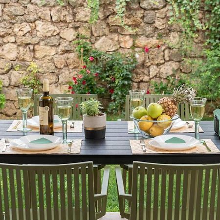 Central & Elegant Suite With Private Garden Argostoli  Zewnętrze zdjęcie
