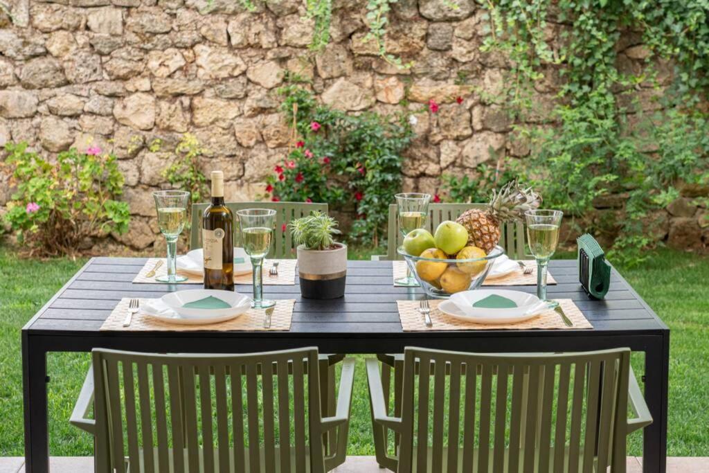 Central & Elegant Suite With Private Garden Argostoli  Zewnętrze zdjęcie